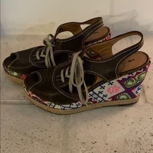 Schuler & Sons leather/embroider wedges. Size 8.5